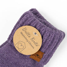 Load image into Gallery viewer, Britt&#39;s Knits Mainstay Gloves
