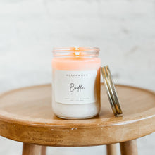 Load image into Gallery viewer, BADDIE | SUMMER: 8 OZ CANDLE
