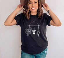 Load image into Gallery viewer, Plants T-shirt | Graphic Tee: Heather Gray / XS
